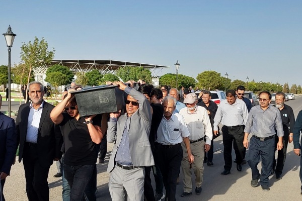 قدیمی ترین « خبرنگار » رفسنجان در آغوش خاک آرام گرفت