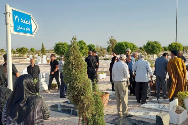 قدیمی ترین « خبرنگار » رفسنجان در آغوش خاک آرام گرفت