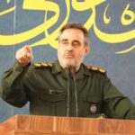 پاسداران، مدافعان اصلی انقلاب هستند